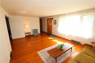 541 Thomas Richard Ln, Hempfield Township, PA 15601 - Photo 8