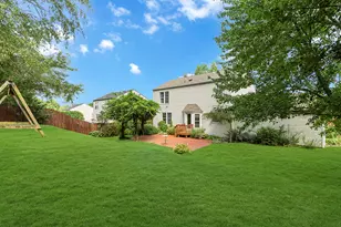 216 Edgewood Dr, Brighton Township, PA 15009 - Photo 4