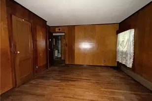 217 Sherwood Dr, Greater Johnstown School District, PA 15905 - Photo 10