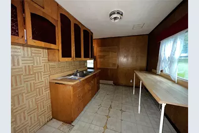 217 Sherwood Drive, Greater Johnstown School District, PA 15905 - Photo 6