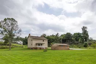 690 Lakeview Dr, South Strabane, PA 15301 - Photo 10