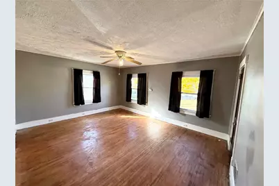 92 Euclid Ave, Sharon, PA 16146 - Photo 10