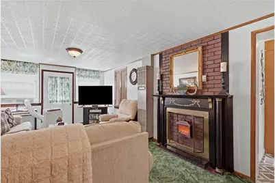 609 S 9th St, Sharpsville, PA 16150 - Photo 10