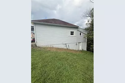 115 Highland Ave, West Alexander, PA 15376 - Photo 2