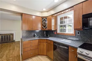 502 Wimer Cir, Ross Twp, PA 15237 - Photo 22