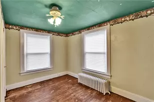 1262 Hancock Ave, Vandergrift, PA 15690 - Photo 18