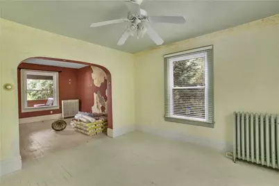 1262 Hancock Avenue, Vandergrift, PA 15690 - Photo 12
