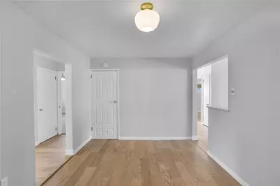 901 Skyline Dr, Ellwood City, PA 16117 - Photo 10