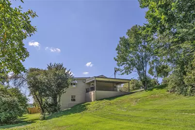 901 Skyline Dr, Ellwood City, PA 16117 - Photo 40