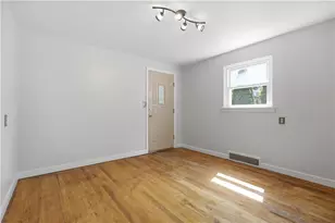 906 Lebanon Ave, Pittsburgh, PA 15234 - Photo 6
