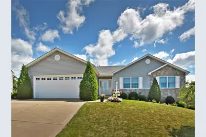 20 Patriot Ct, Pittsburgh, PA 15239 - Photo 1