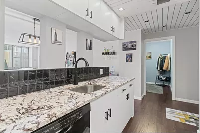 112 Washington Pl #18C, Pittsburgh, PA 15219 - Photo 20
