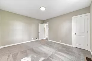 147 Wayne St, Lower Burrell, PA 15068 - Photo 12
