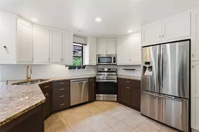 313 Woodbridge Drive, Ross Twp, PA 15237 - Photo 12