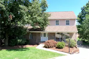 126 Surrey Dr, North Strabane, PA 15317 - Photo 46
