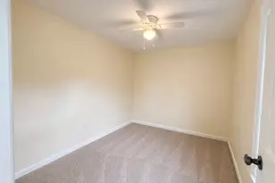 206 3rd St, Freeport, PA 16229 - Photo 12