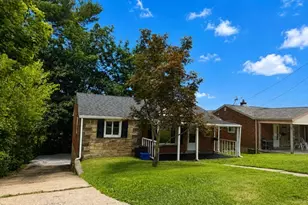 121 Glencoe Dr, West Mifflin, PA 15122 - Photo 16