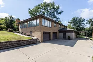 28 Lorraine Dr, Carnegie, PA 15106 - Photo 26