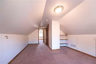 732 Valemont Dr, Verona, PA 15147 - Photo 20