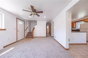 732 Valemont Dr, Verona, PA 15147 - Photo 4