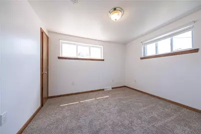 732 Valemont Dr, Verona, PA 15147 - Photo 10
