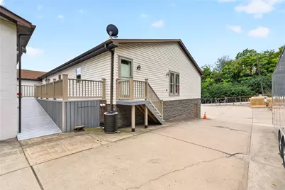 109 Curry Hollow Rd, West Mifflin, PA 15122 - Photo 34