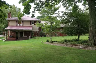 1505 Monticello Ave, Hermitage, PA 16148 - Photo 2