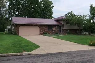 1505 Monticello Ave, Hermitage, PA 16148 - Photo 1