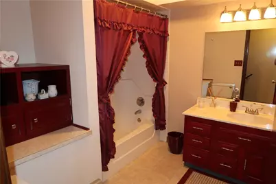 1505 Monticello Ave, Hermitage, PA 16148 - Photo 12