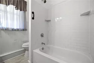 1914 Chislett St, Pittsburgh, PA 15206 - Photo 6