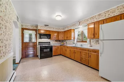 22 Mason Dr, Coraopolis, PA 15108 - Photo 10