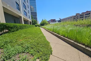 112 Washington Pl, Downtown Pgh, PA 15219 - Photo 16