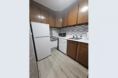 112 Washington Pl #12K, Pittsburgh, PA 15219 - Photo 2