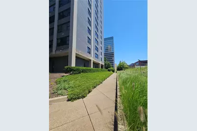 112 Washington Pl #12K, Pittsburgh, PA 15219 - Photo 12