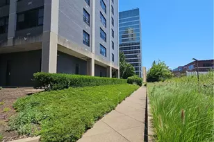 112 Washington Pl, Pittsburgh, PA 15219 - Photo 12