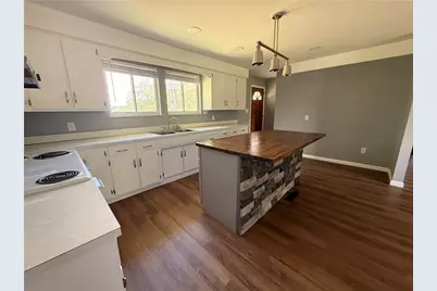 200 Social St, Perryopolis, PA 15473 - Photo 10