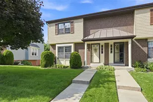 158 Heather Dr, Monroeville, PA 15146 - Photo 2