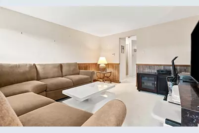 158 Heather Dr, Monroeville, PA 15146 - Photo 6