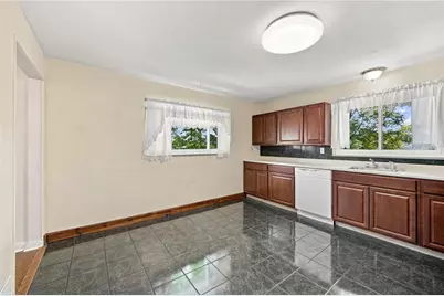 3 Hill St, Bridgeville, PA 15017 - Photo 8