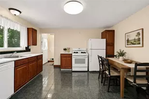 3 Hill St, Bridgeville, PA 15017 - Photo 6
