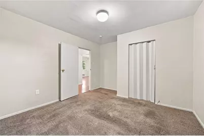 3 Hill St, Bridgeville, PA 15017 - Photo 16