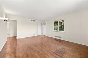 3 Hill St, Bridgeville, PA 15017 - Photo 4