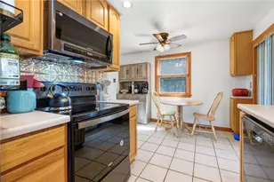 227 W Sandle Ave, Pittsburgh, PA 15237 - Photo 6