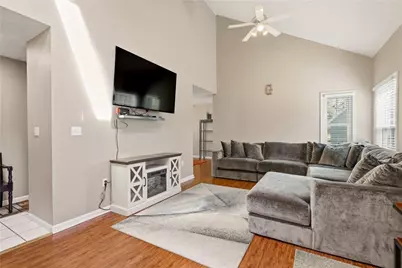 875 Harrington Ln, Somerset Boro, PA 15501 - Photo 2