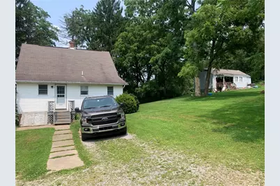 125-127 Janet Lane, Oakland Township, PA 16025 - Photo 1
