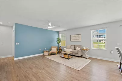 589 Birch Dr, Chartiers, PA 15342 - Photo 4