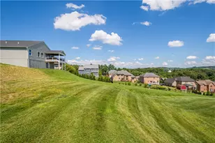 589 Birch Dr, Chartiers, PA 15342 - Photo 28