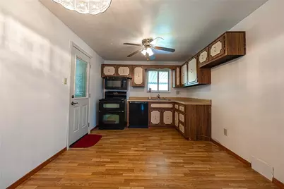 563 Meadowvale Drive, Harmar, PA 15024 - Photo 6