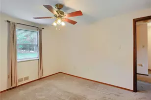 5051 Empire Dr, South Fayette, PA 15017 - Photo 18
