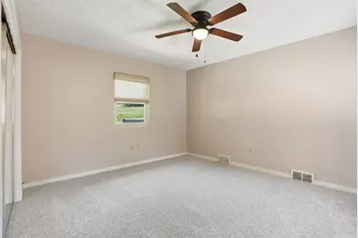 5102 McIntosh Dr, Hopewell Township, PA 15001 - Photo 24